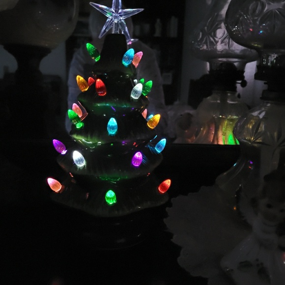 Meet your Posher, Debbie - Picture 1 of 1